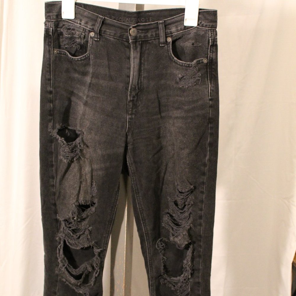 American Eagle Mom Jean